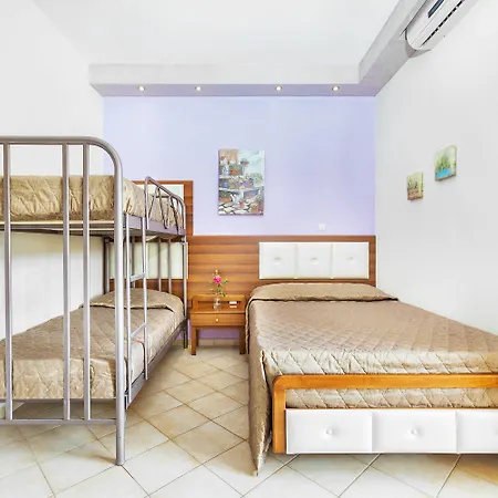 Отель Lemon Garden